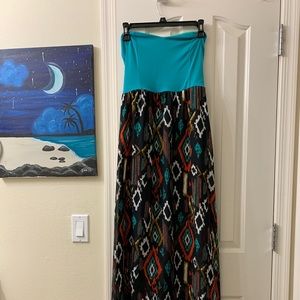 long teal dress,